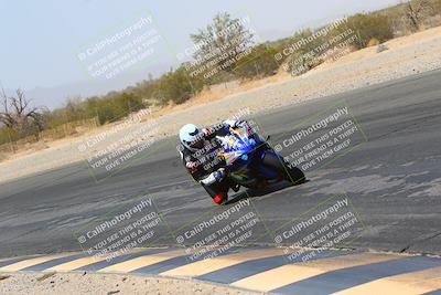 media/Mar-28-2022-Superbike Trackdays (Mon) [[b8603d0f67]]/Open Track Time/Turn 3 Inside/